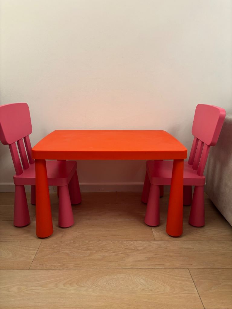 IKEA MAMMUT table + 2 chairs 