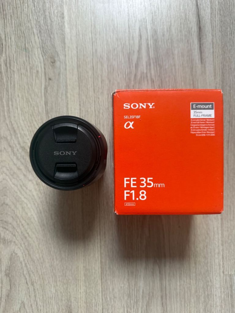 Sony FE 35mm f1.8 prime lens