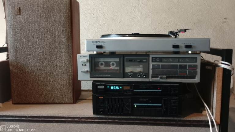 Hi fi system..