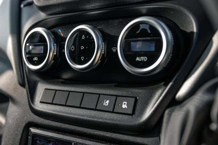 2025 IVECO DAILY 7.2T 180BHP MANUAL RECOVERY TRUCK TILT AND SLIDE FULLY LOADED!