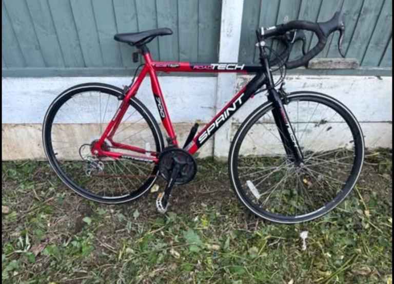 Man’s racer bike 