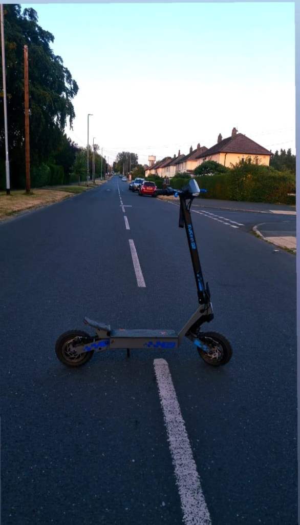 Kukirin G2 Pro Electric Scooter - Good Condition