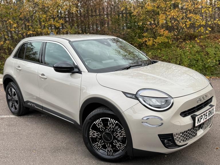 2025 Fiat 600 1.2 Hybrid 48V 5dr eDCT-6 Hatchback Petrol Automatic