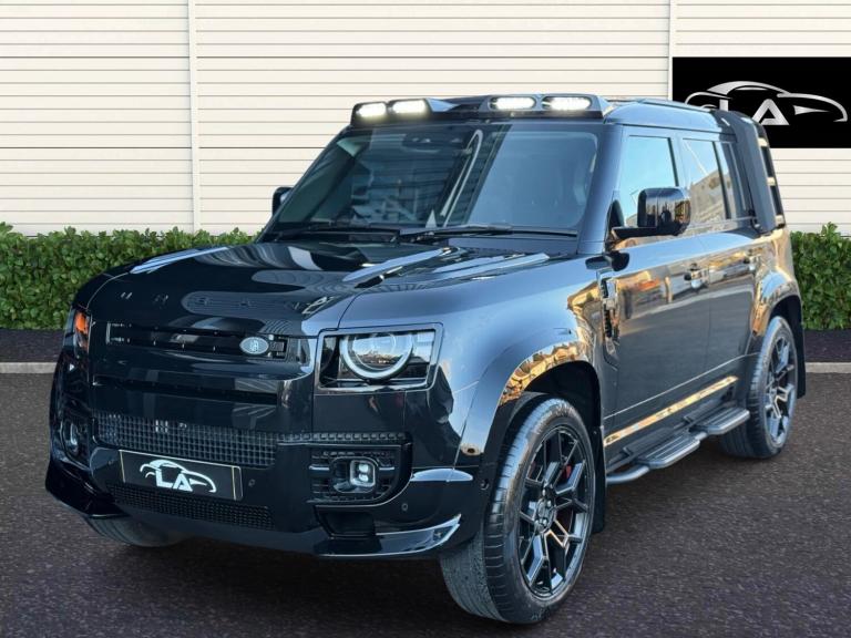 2026 MY 75 LAND ROVER DEFENDER 110 3.0 D250 *URBAN* *PANORAMIC ROOF*