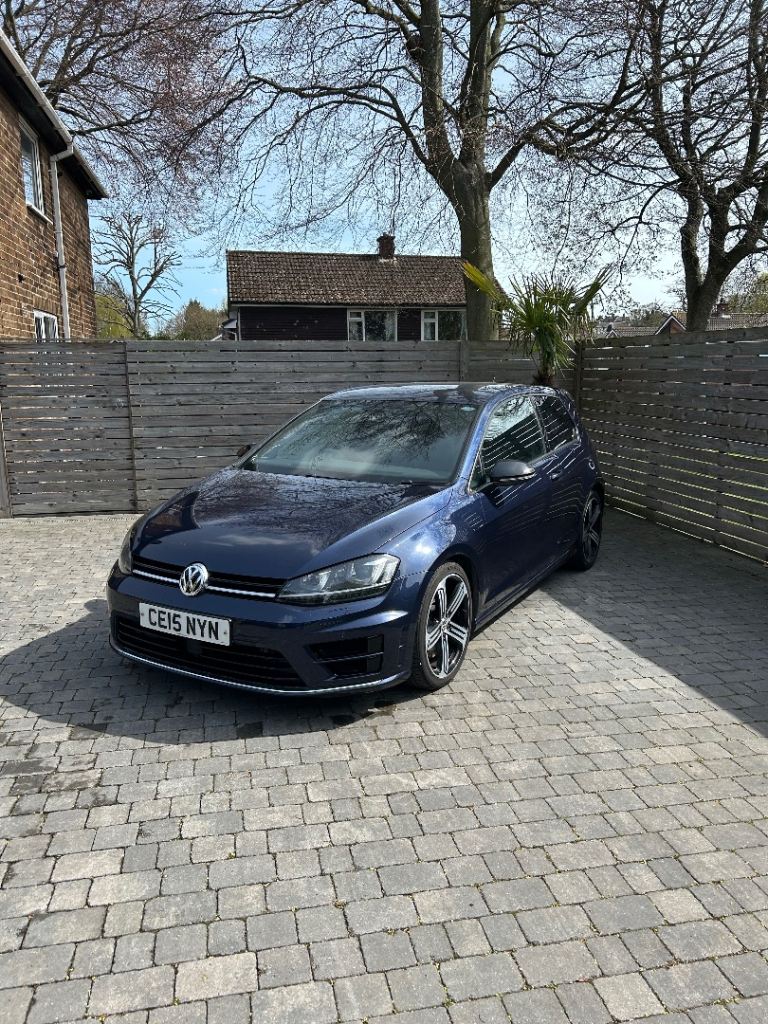 Volkswagen, GOLF, Hatchback, 2015, Semi-Auto, 1984 (cc), 3 doors
