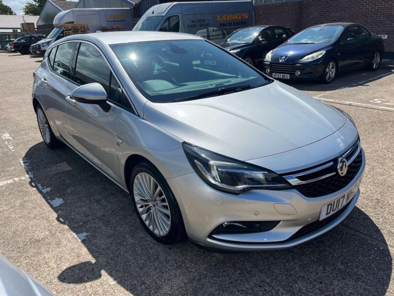 2017 Vauxhall Astra 1.4 Astra Elite Nav T 5dr Hatchback Petrol Manual