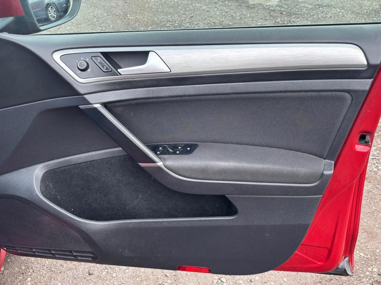 2016 Volkswagen Golf 1.6 TDI BlueMotion Tech Match Edition Euro 6 (s/s) 5dr HATCHBACK Diesel Manual