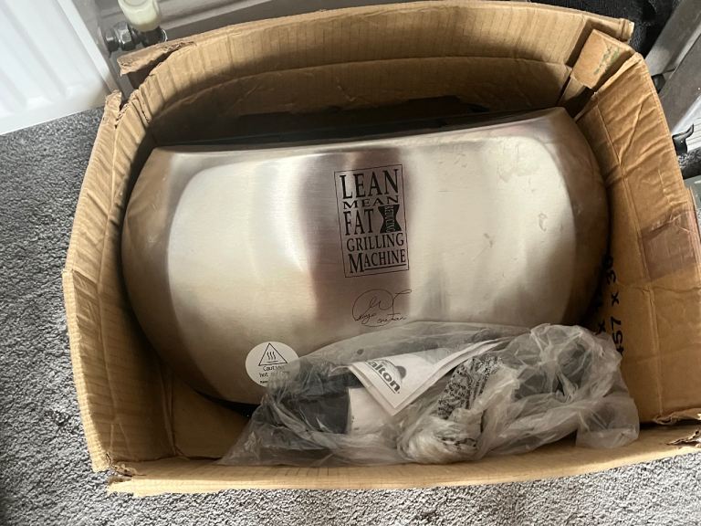 Large G Foreman grill machine 