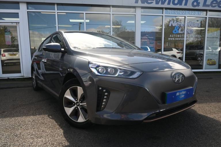 2019 Hyundai IONIQ 28kWh Premium Hatchback 5dr Electric Auto (120 ps) Hatchback Automatic