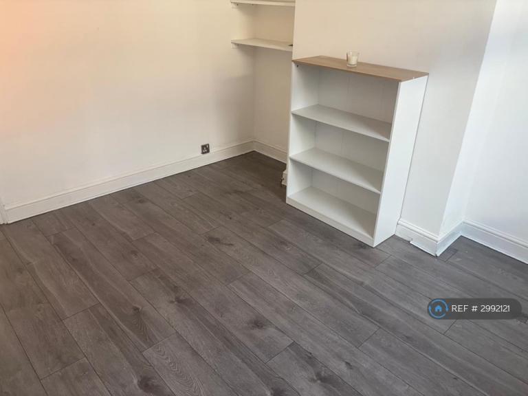 2 bedroom house in Frederick St, Luton, LU2 (2 bed) (#2992121)