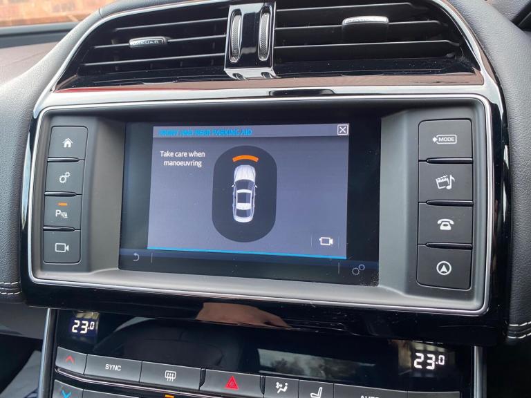 2016 Jaguar XE 2.0d R-Sport Auto Euro 6 (s/s) 4dr SALOON Diesel Automatic