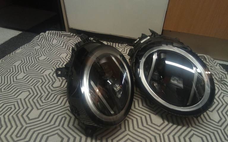 BMW mini headlights 2024 make left and right 