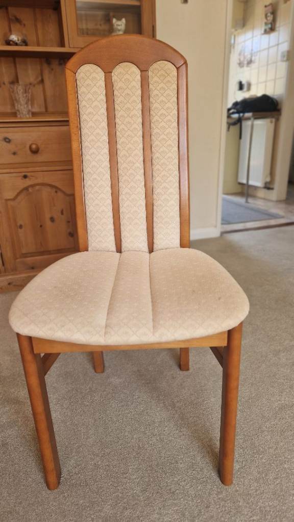 4 Wooden Dining Chair with Padded Seat   FREE