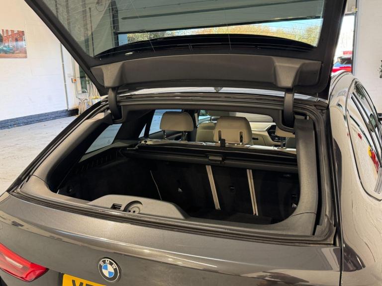  BMW 5 Series 3.0 530d M Sport Touring 5dr Diesel Auto xDrive Euro 6 (s/s) (265 ps) Diesel Automatic