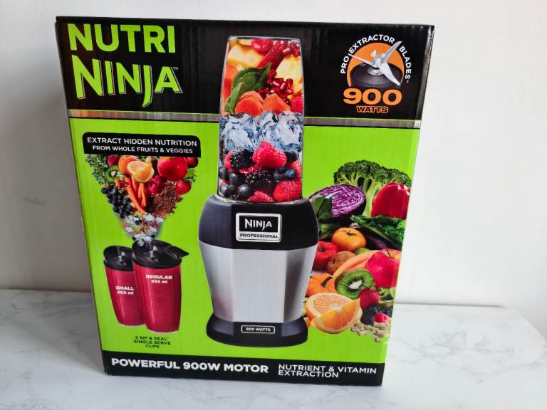 NUTRI NINJA professional 900w blender - brand new and unboxed, high speed