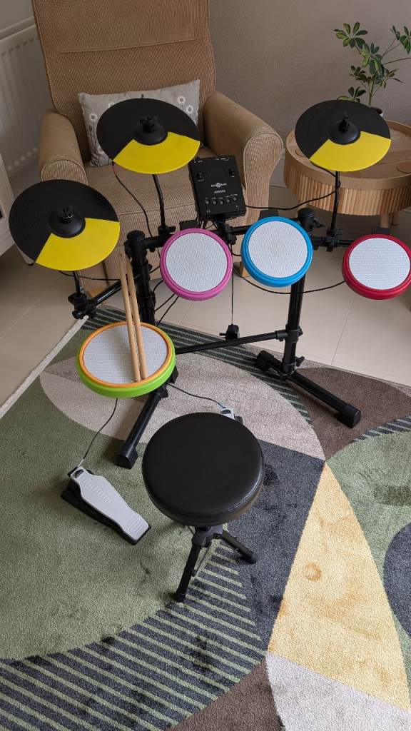 Gear4music JDD200 Junior Electronic Drum Kit with Stool