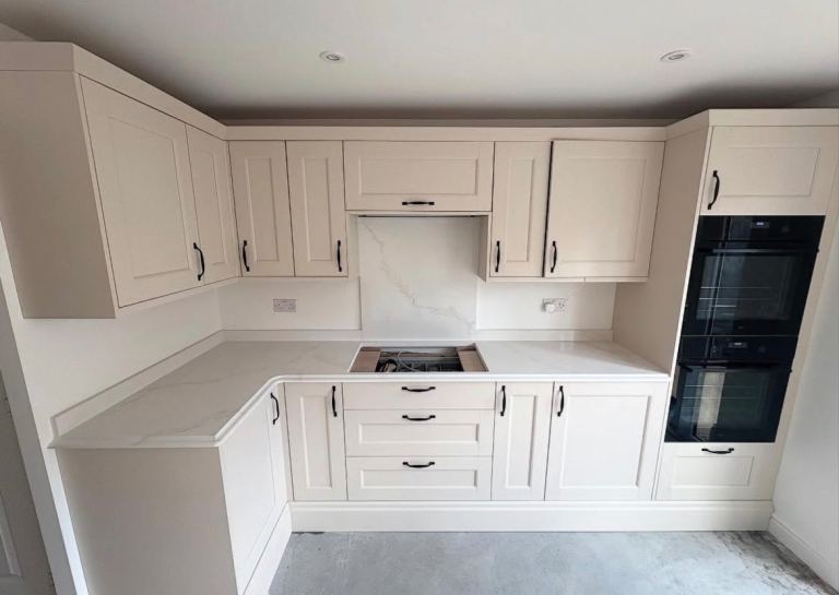 Quartz Kitchen Worktops – Supply & Fit – Manchester 