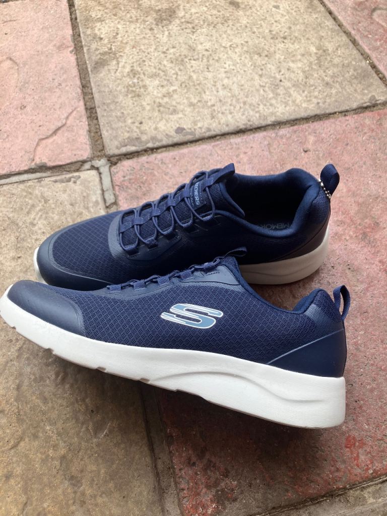 Skechers Men's Navy Trainers UK Size 11 – Good Condition