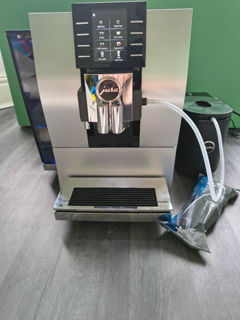 Jura z6 gen 2 Coffee Machine – Fully Automatic, Great Condition