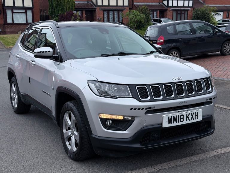 2018 Jeep Compass 1.4 M/AIR Longitude 6 Speeds Manual 5dr SUV Top Spec Sliver low Miles 62k