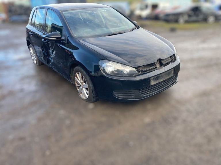 BREAKING VOLKSWAGEN GOLF MK6 1.6 TDI FOR PARTS