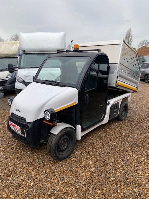 2022 PROFESSTONAL PULSE 4 LIGIER ELECTRIC PULSE 4 PROFFESIONAL TIPPER Electric Automatic