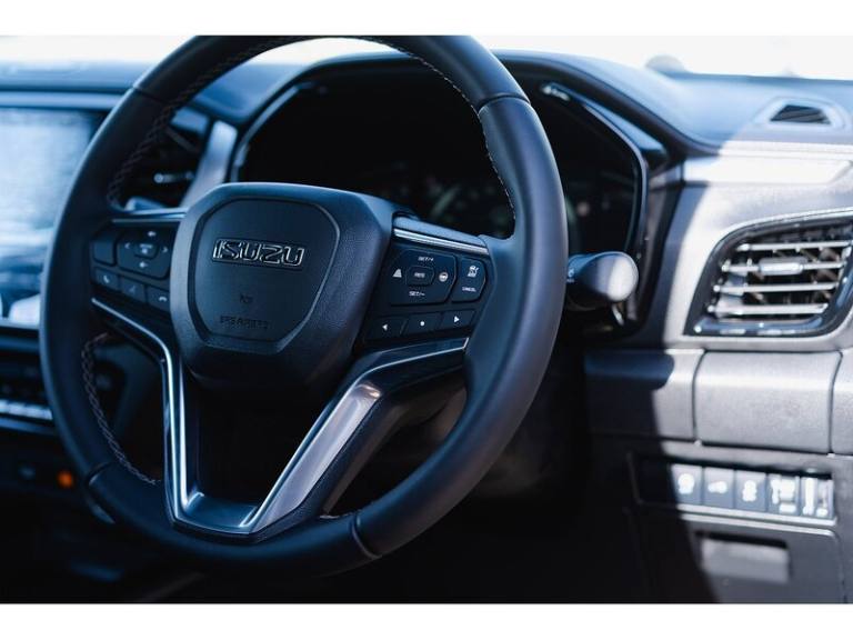  Isuzu D-Max DL40 Dcb Pick Up Diesel Automatic