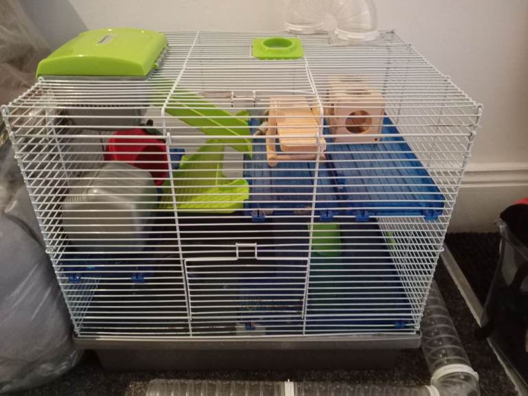 Pet cage for hamsters, gerbils etc