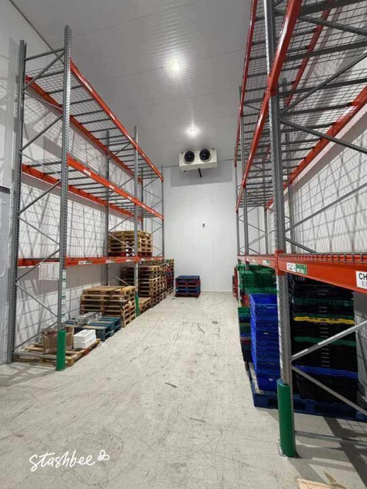 Self Storage Facility to rent in Greenford (UB6) | Stashbee