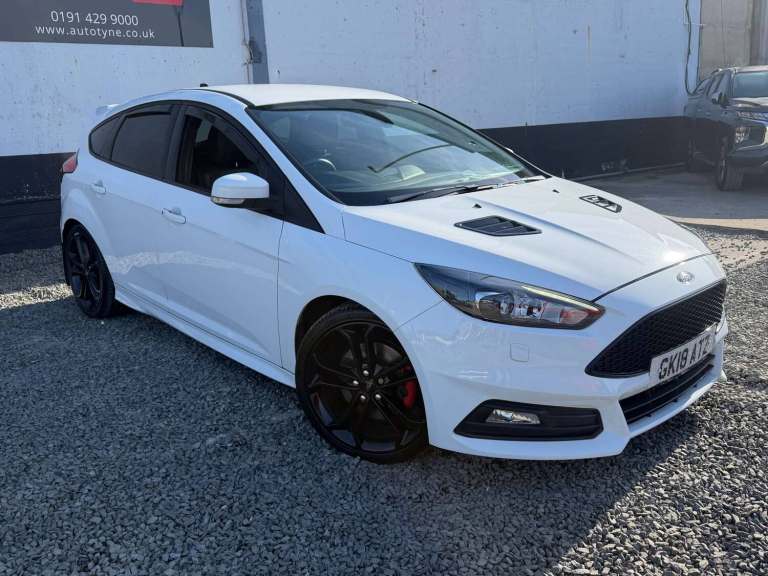2018 Ford Focus 2.0T EcoBoost ST-3 Hatchback 5dr Petrol Manual Euro 6 (s/s) (250 ps) Hatchback Pe...