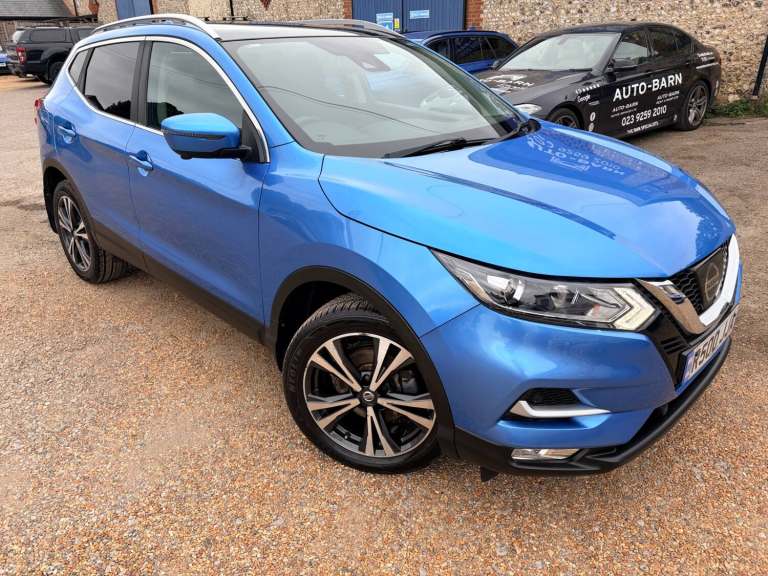 2017 Nissan Qashqai 1.2 N-Connecta AUTO. Automatic. High Spec. Blue SUV. Px Swap