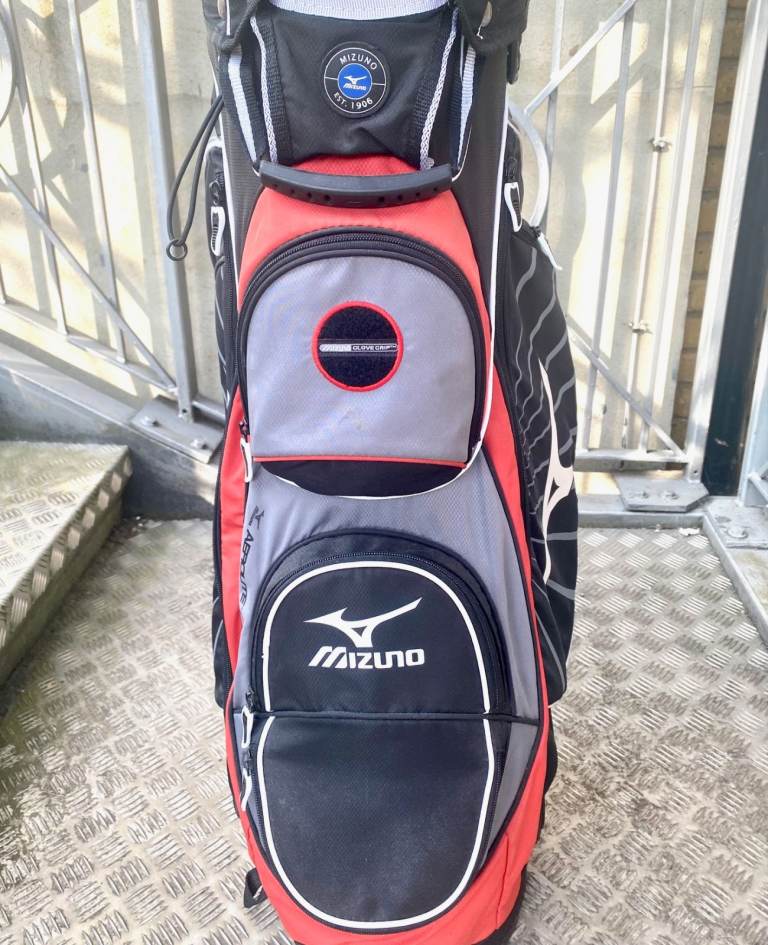GREAT CONDITION MIZUNO CART / TROLLEY Bag - £75 - CASH ON COLLECTION ONLY 
