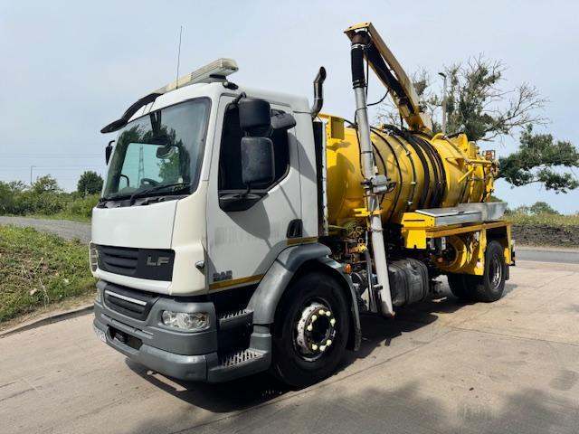 2012 12 DAF LF 55.220 Whale high volume jet/vacuum tipping tanker 