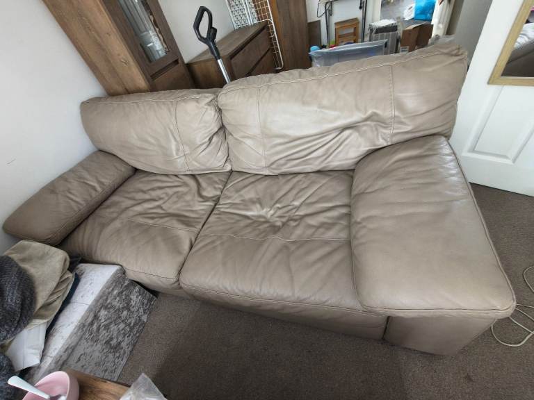 Leather 3 seter sofa