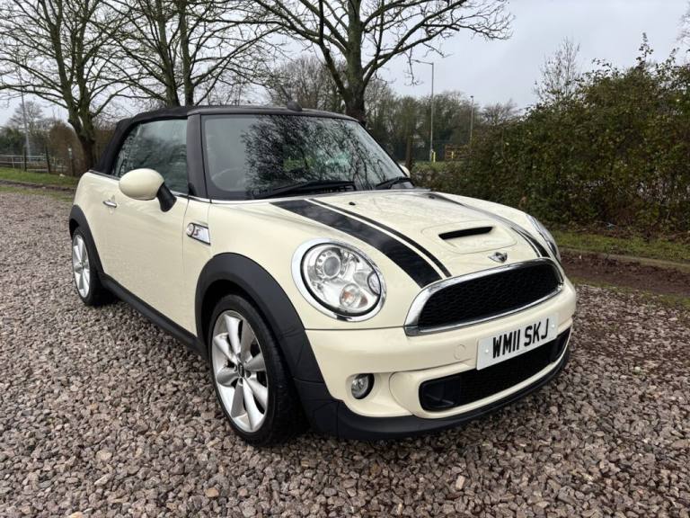 2011 MINI Convertible 2.0 Cooper SD Convertible 2dr Diesel Auto Euro 5 (143 ps) Convertible Diese...