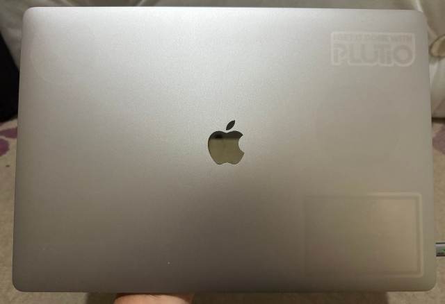 Apple MacBook Pro 16