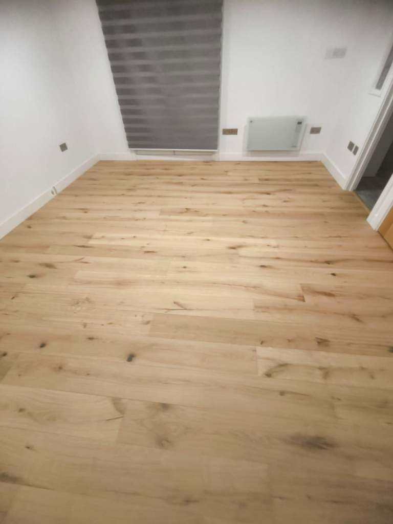 Flooring Fitter - Gorilla Flooring & Joinery Ltd - Wood Floor Fitting, Skirting Boards