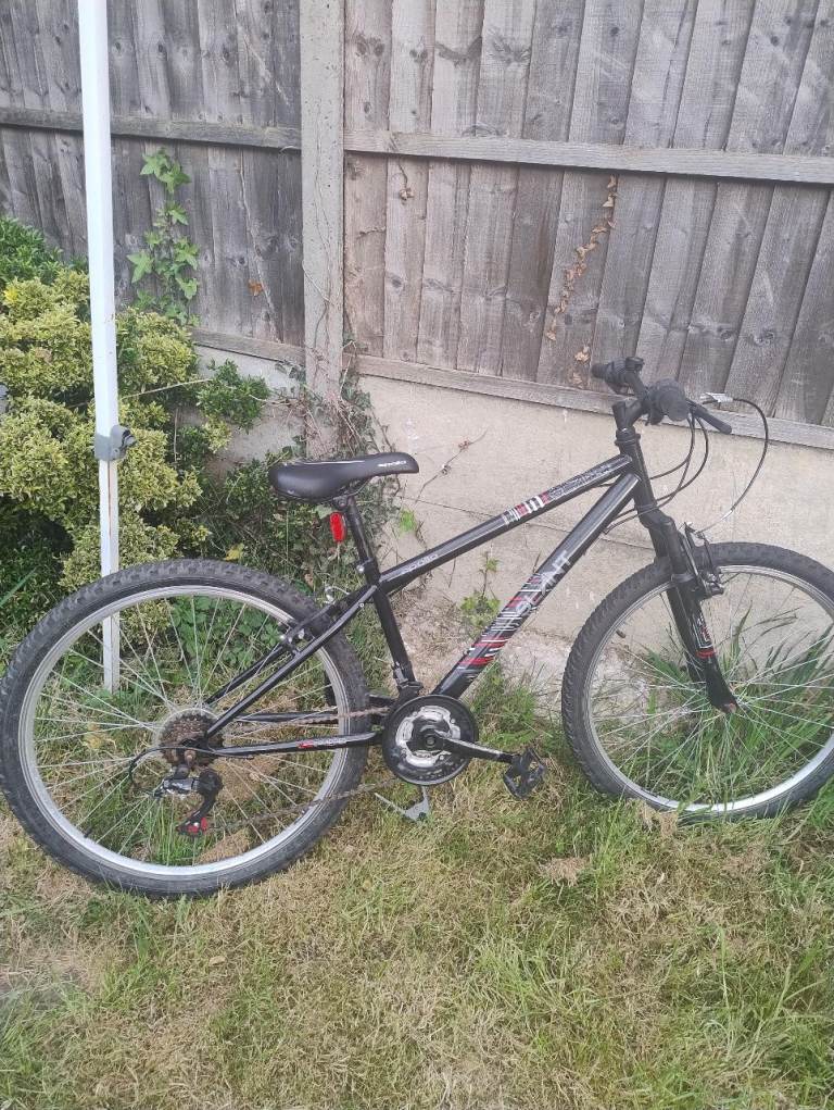 Apollo Slant Mens/Boys Mountain Bike 26 inch wheels
