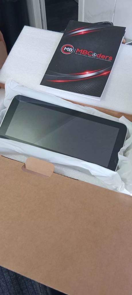10.25-inch HD Linux multimedia SATNAV screen 
