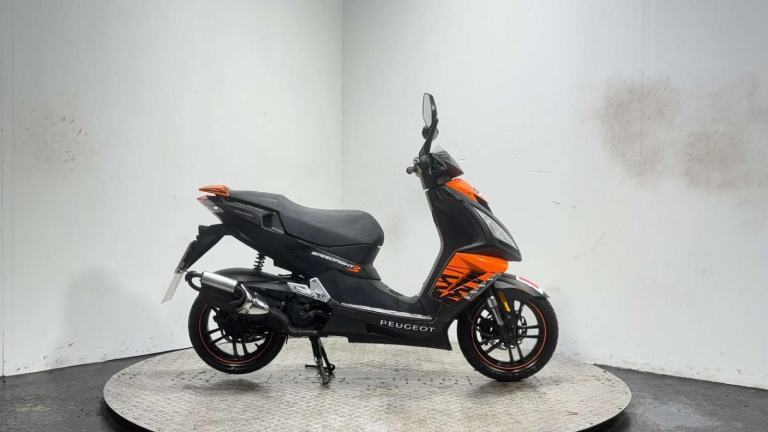 Peugeot Speedfight LC DARKSIDE, 2015, 8K, 2T SPORTS SCOOTER, SPARES/REPAIR/PROJE
