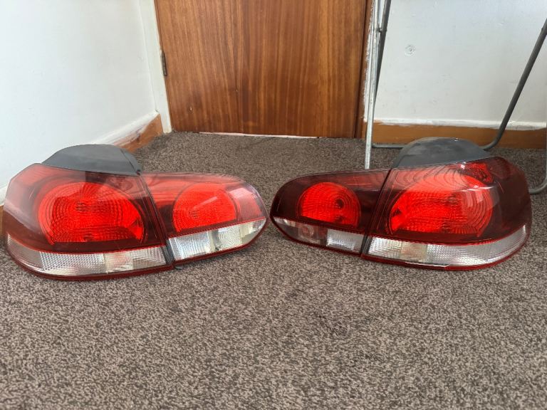 VW GOLF MK6 REAR SET LIGHTS