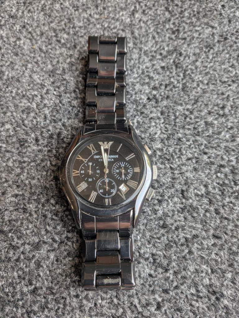 Armani ceramic watch - Genuine with authenticity certificate 