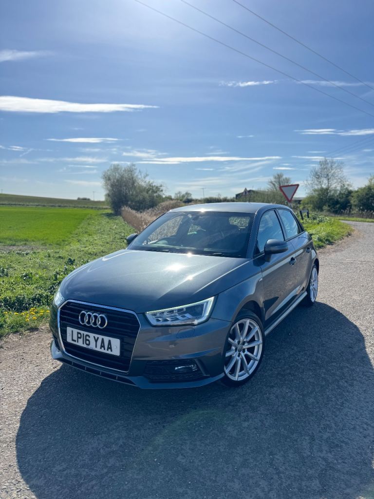 AUDI A1 2016 1.6TDI *S-LINE* 