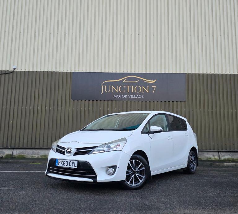 2013 Toyota Verso 2.0 D-4D Icon Euro 5 5dr MPV Diesel Manual