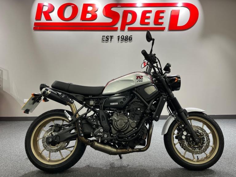 Yamaha XSR700 Xtribute, XSR 700, 2021, full Akrapovic exhaust