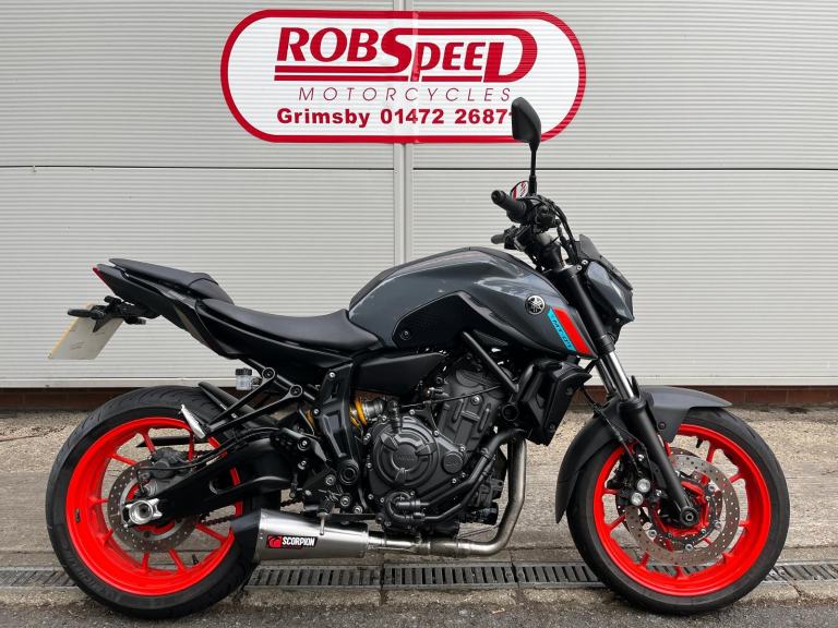 Yamaha MT07, 2021, Ohlins