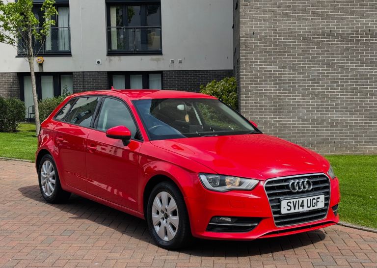 Audi, A3, Hatchback, 2014, Manual, 1598 (cc), 5 doors