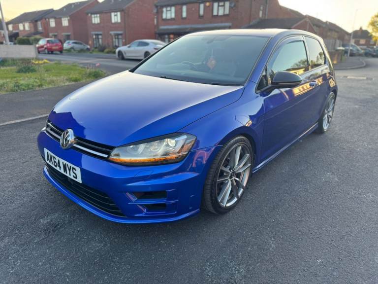 Volkswagen, GOLF, Hatchback, 2014, Semi-Auto, 1984 (cc), 3 doors php400