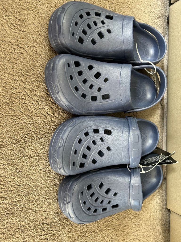 Brand new shoes with tags, size 6.5/7 