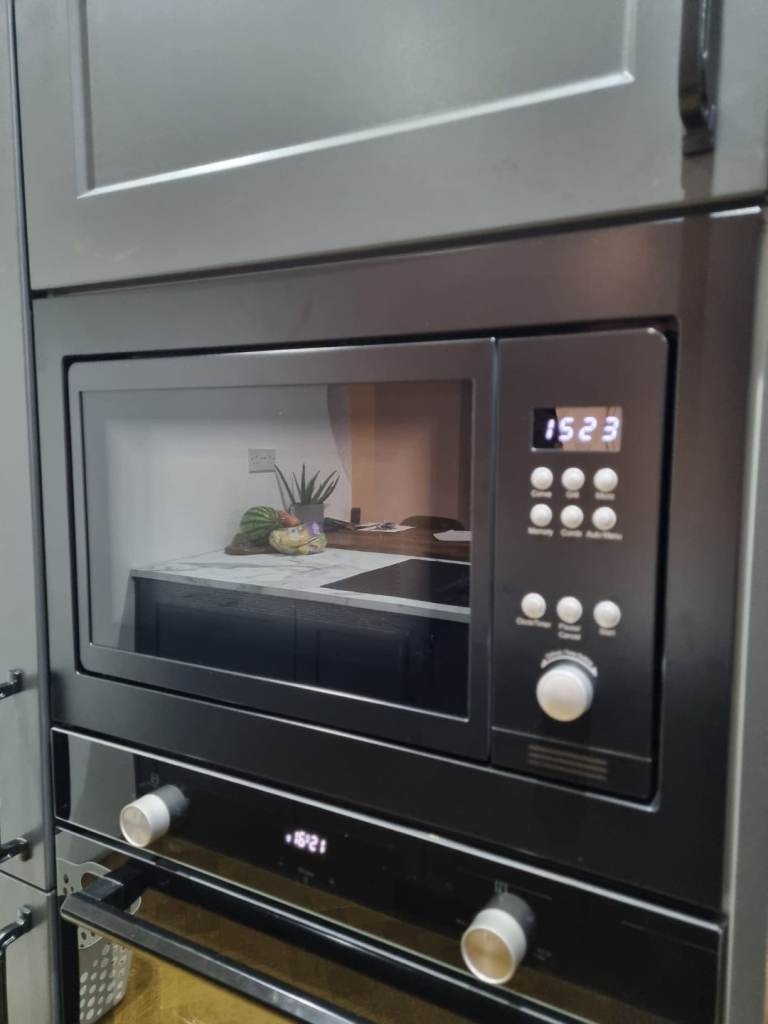 Black viceroy integrated microwave 